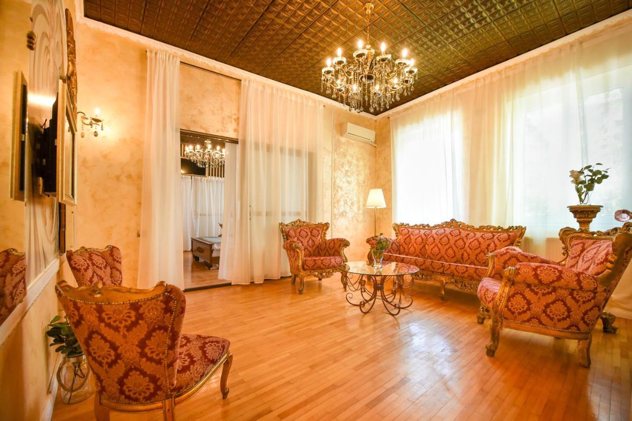 The Museum - Wonderful Super Central Apartment 부쿠레슈티 외부 사진