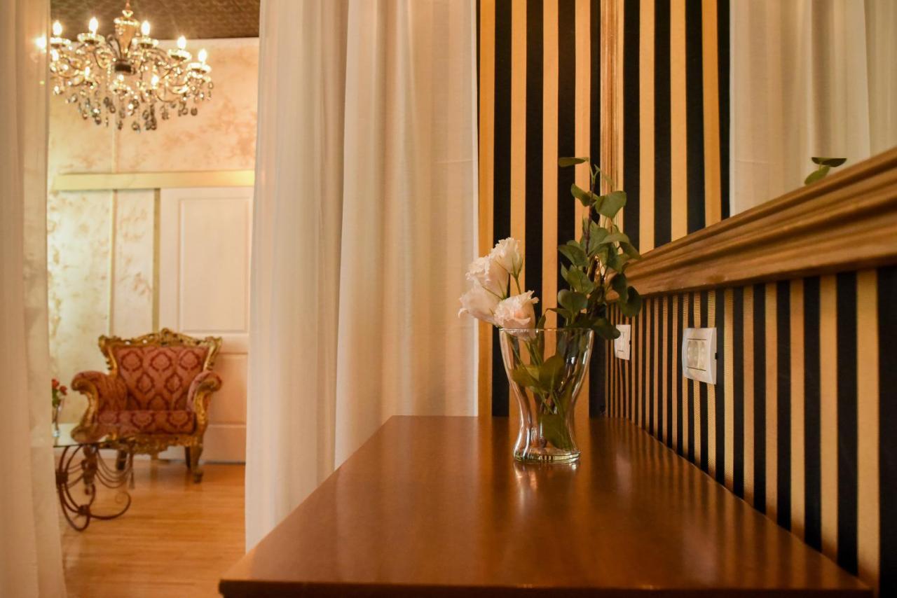 The Museum - Wonderful Super Central Apartment 부쿠레슈티 외부 사진